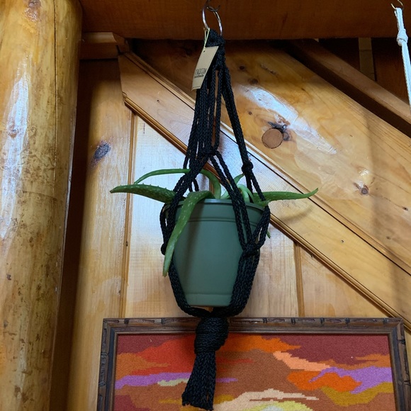 Handmade Macrame Plant hanger - Picture 2 of 7